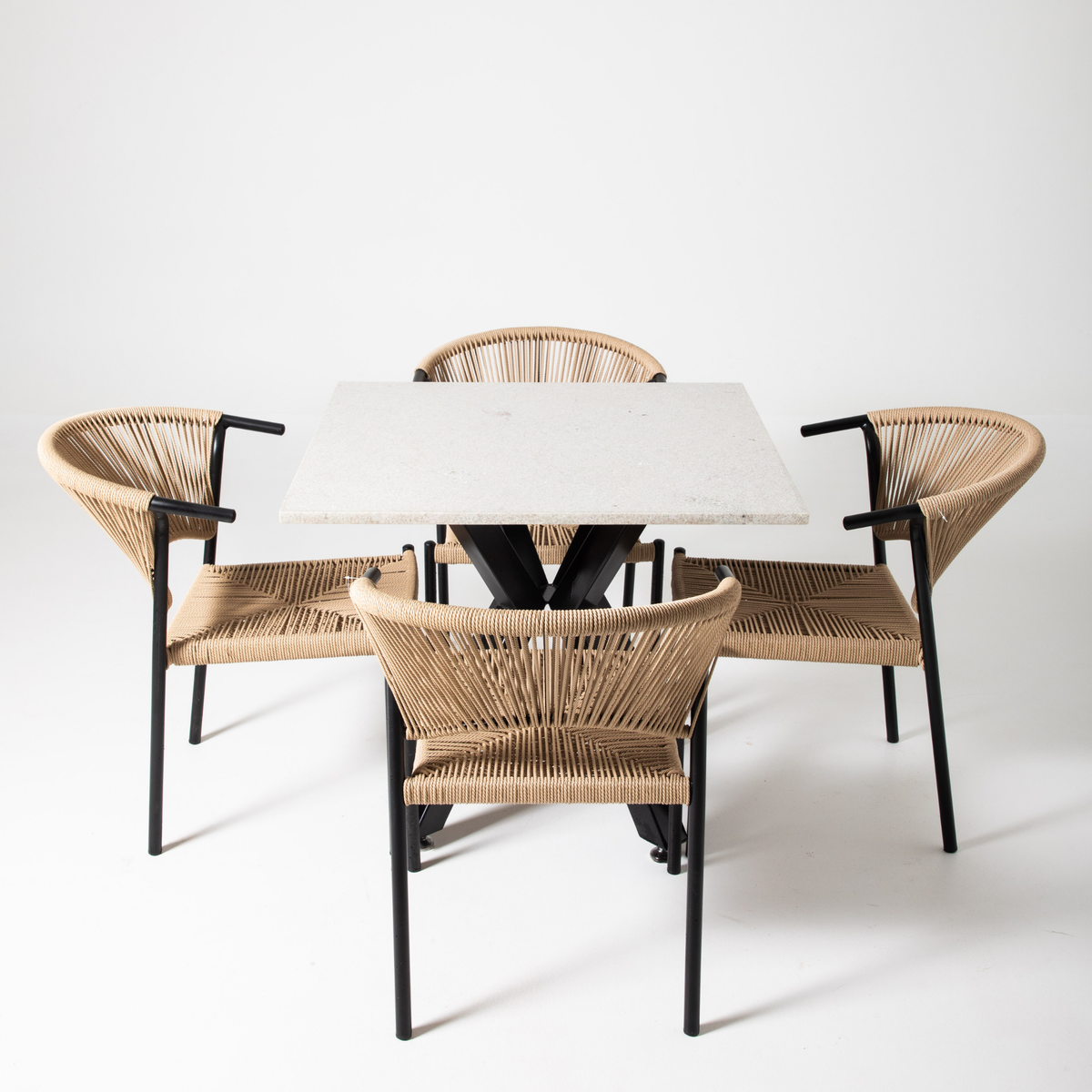 Silla Capri · Edición Limitada Black&Beige  (Interior/Exterior)