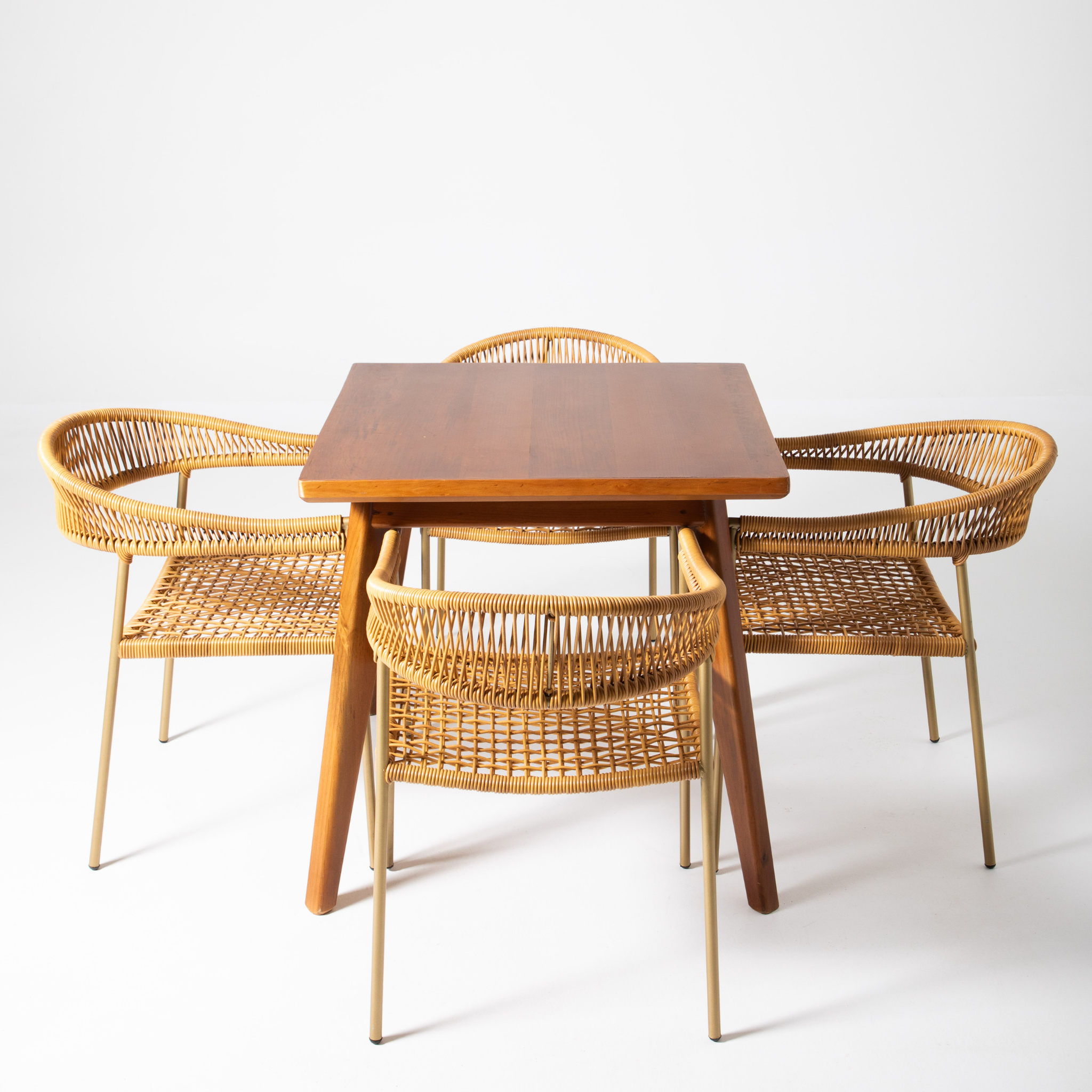 Silla Tulum · Edición Gold (Interior /Exterior)