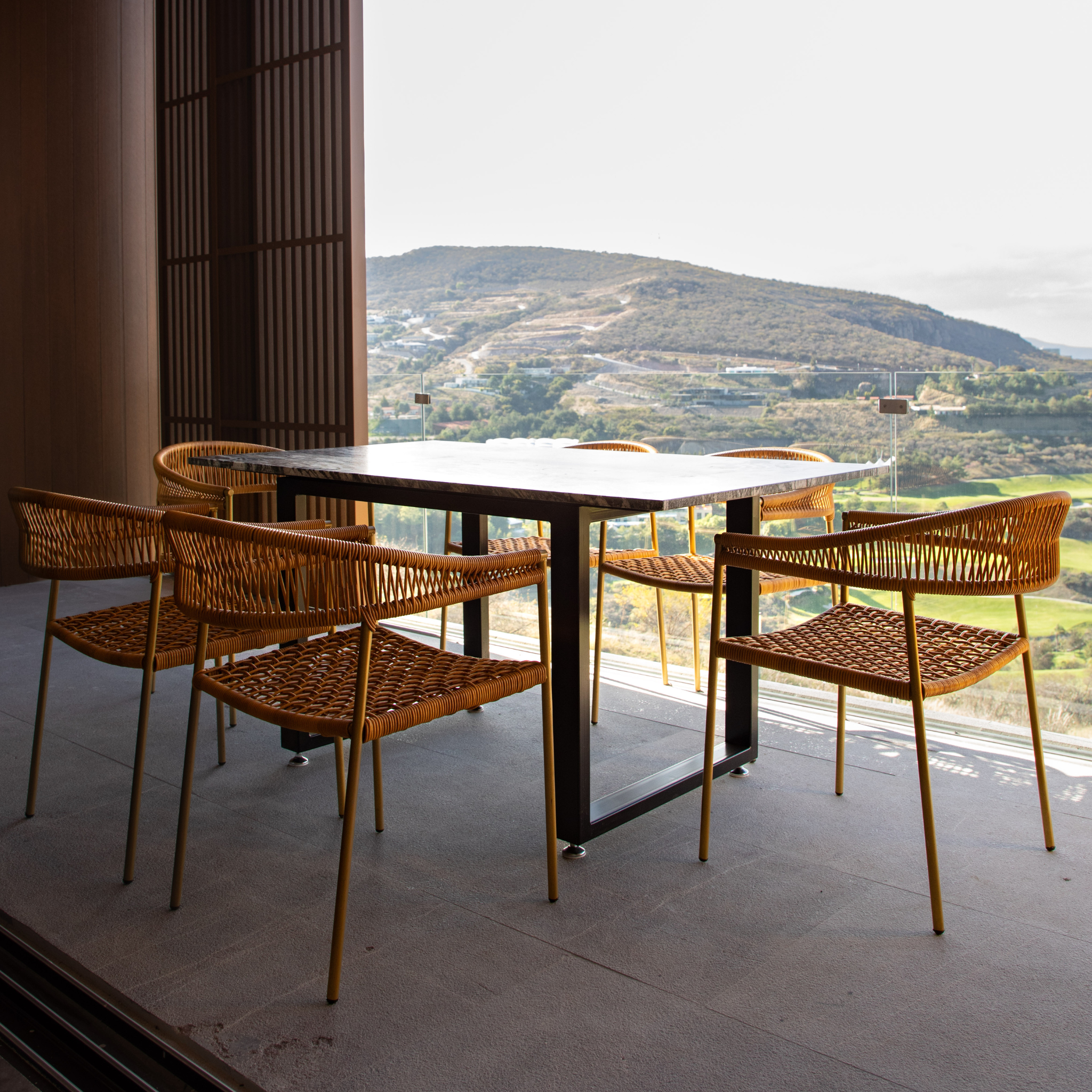 Silla Tulum · Edición Gold (Interior /Exterior)